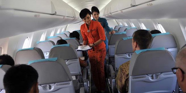 Tahukah Kalian Akan Beberapa Peraturan Pada Saat Naik Pewasat Yang Tidak Tertulis ? Berikut Ulasannya