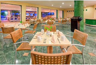 Un clic te separa del paraíso de Acapulco! Transporte terrestre viaje redondo + 2 noches de hospedaje en el hotel Crowne Plaza 5* + Desayunos, comidas y cenas tipo buffet + Bebidas nacionales + Impuestos. De $5,290 a $3,699.