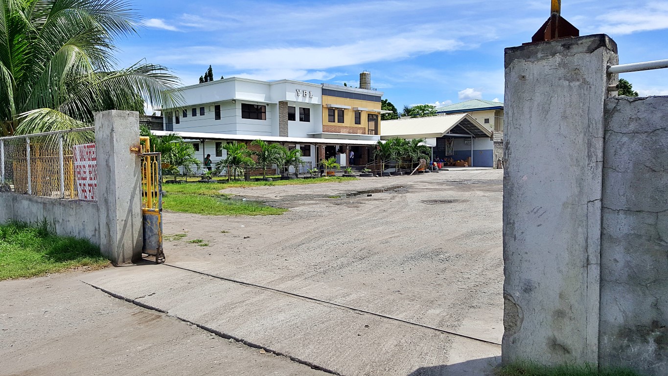 Yellow Bus Line (YBL) Bus Station near Valley High GenSan