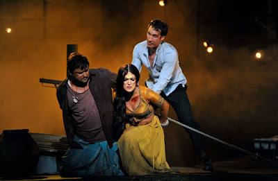 English National Opera - The Pearl Fishers - Robert McPherson, Claudia Boyle, Jacques Imbrailo (c) Robbie Jack