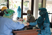 Peringati Hari Ibu, TP-PKK, BKOW, DWP NTB Lakukan Rapid Test
