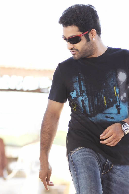 ntr wallpapers. NTR Brindavanam Photos