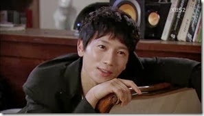 Secret.E02.mkv_002390187