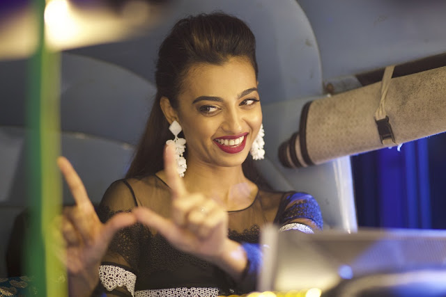 Image 5: Radhika Apte’s strikes a W