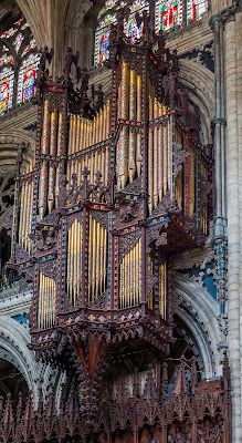 Ely Cathedral organ (Photo Wikipedia: Diliff)