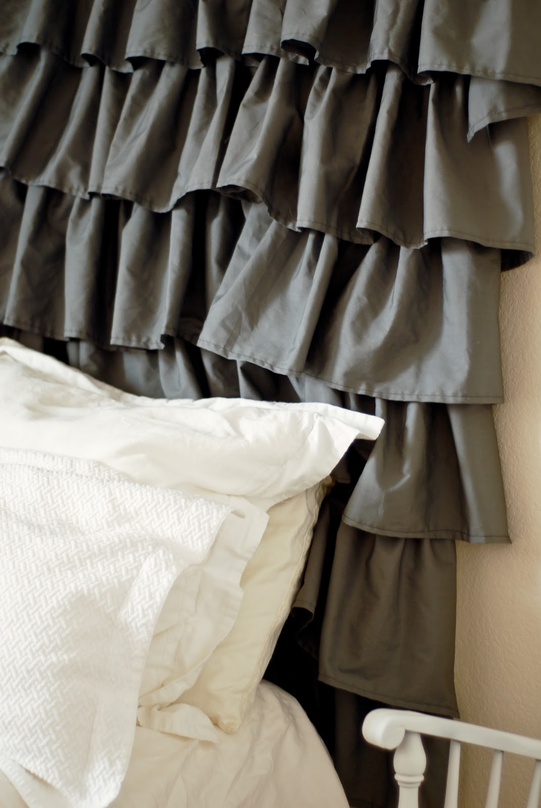 ruffle headboard tutorial