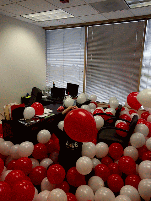 So many balloons!