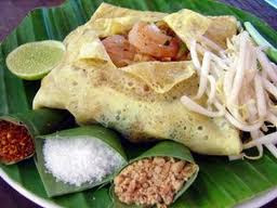 ผัดไทยห่อไข่ Thai Cooking Recipe Pad Thai Fried Noodles in Egg Wrap