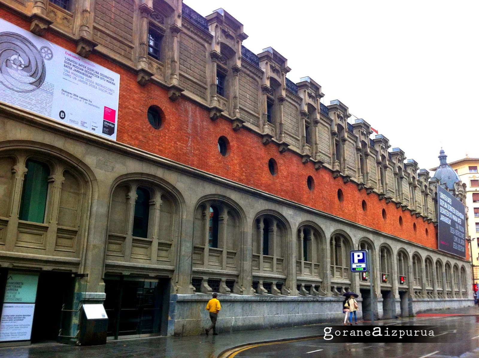 Alhóndiga de Bilbao industrial