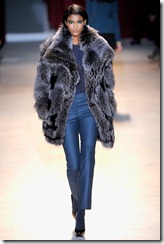 Zac Posen Ready-To-Wear Fall 2011 Runway Photos 22