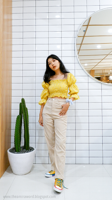 yellow ootd