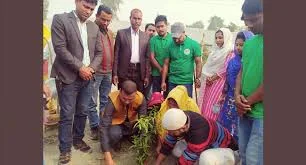 অসহায় মানুষের ছবি ডাউনলোড - ফিলিস্তিনের অসহায় মানুষের ছবি - অসহায় মানুষের পাশে দাঁড়ানো ছবি - osohay manusher picture - insightflowblog.com - Image no 26