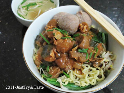 Resep Mie Ayam Jamur & Bakso  Just Try & Taste