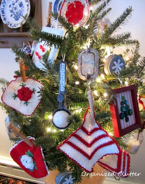 Re-purposed Christmas Tree Ornaments & a Small Tree in a Crock www.organizedclutterqueen.blogspot.com