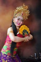 Foto Adat Bali Di Kuta