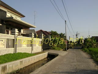 Rumah Mewah Dijual Di Jl Raya Jambon, Sinduadi Mlati 