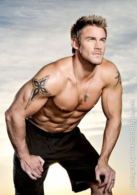 Jessie Pavelka by Bradford Rogne in DNA!