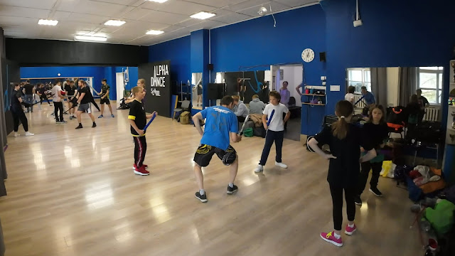 Школа кендзюцу Katana Club проводит обучение на японском мече