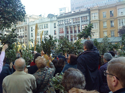 EASTER 2012 IN SPAIN, PALM SUNDAY  by E.V.Pita (2012)  http://evpita.blogspot.com/2012/04/easter-in-galicia-spain-semana-santa-en.html SEMANA SANTA 2012 EN A CORUÑA, DOMINGO DE RAMOS  por E.V.Pita