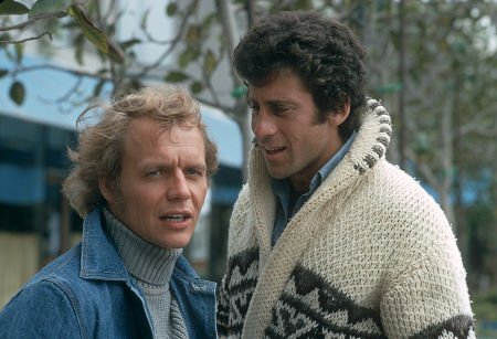  and make it an homage to the original Starsky and Hutch TV series