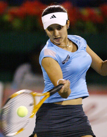 Hot Sania Mirza Sania Mirza Photos Sania Mirza Pics Wallpapers amp Photo Gallery gallery pictures