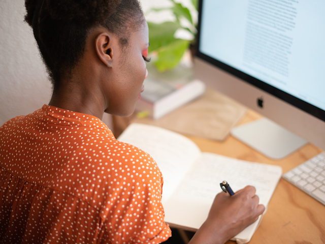 Best Websites for Creative Writing Exercises and Inspiration