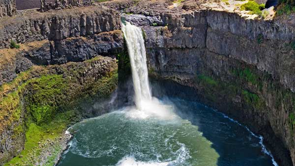 10 WISATA AIR TERJUN DI AMERIKA