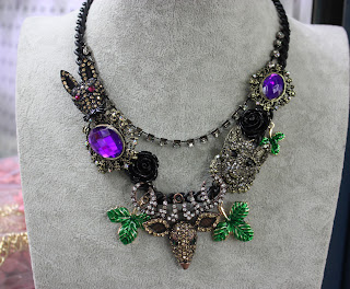 statement necklace