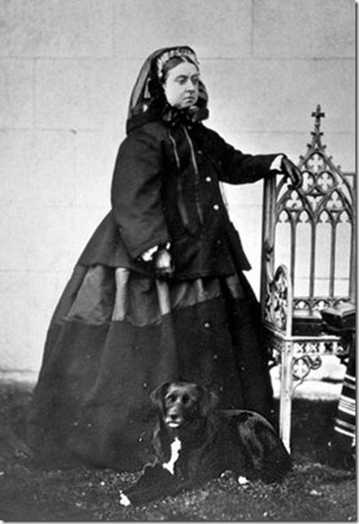 Queen Victoria in Mourning Dress 02