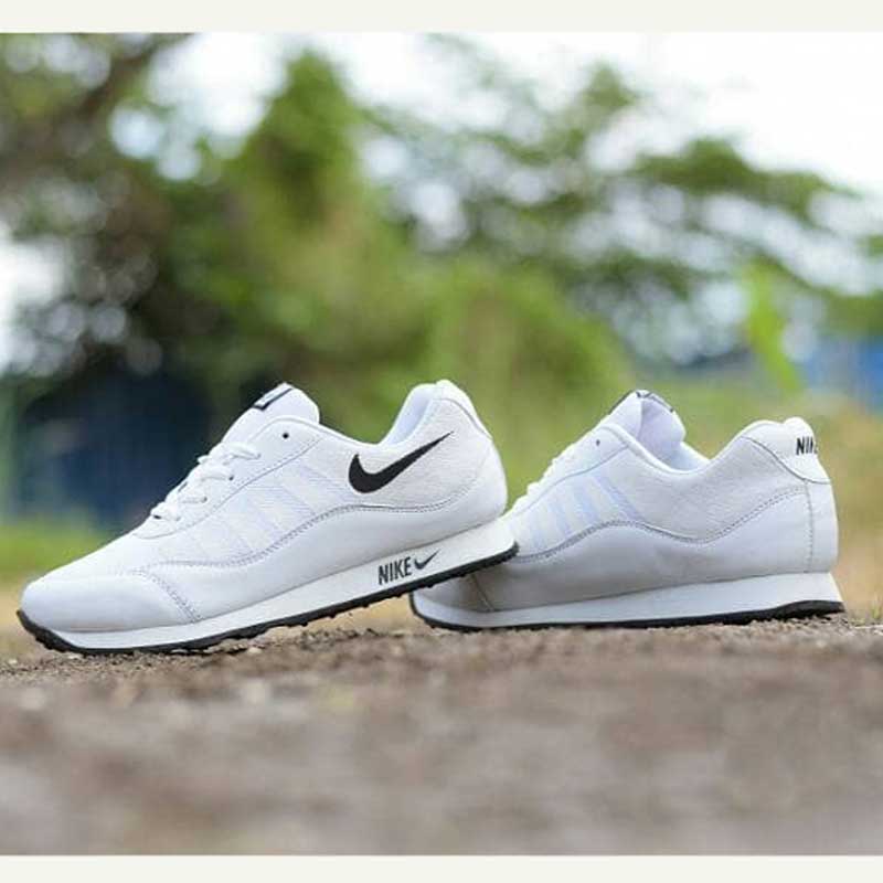  Sepatu  Nike  Wanita Free  Run Putih SNW 001 Omsepatu com