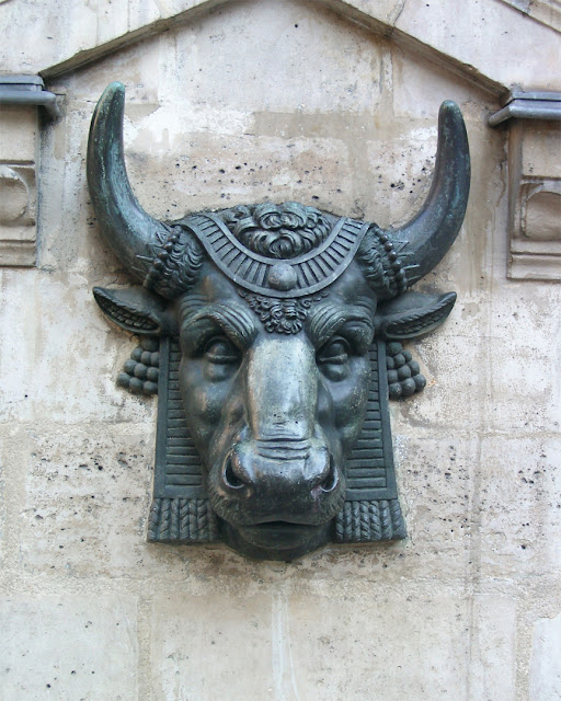 Fountain by Edmée Gaulle, Marché des Blancs-Manteaux, Paris