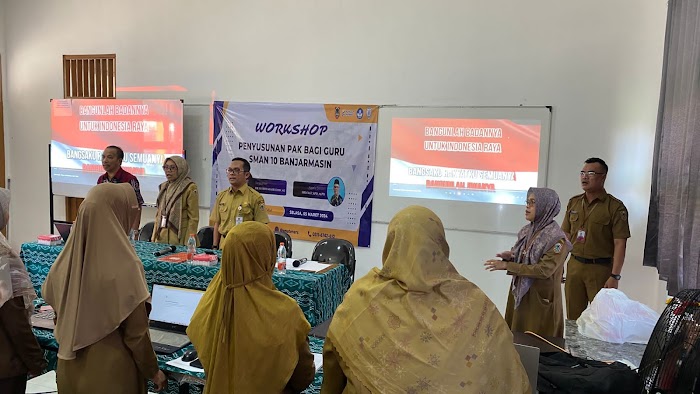Workshop Penyusunan PAK Bagi Guru SMA Negeri 10 Banjarmasin