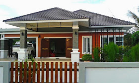 Looking for great inspiration for your future home? Get one that actually suits the Philippine setting. Here are five bungalow houses that can help you come up with a home that’s right for your family. These houses consist of 3 bedrooms, 3 bathrooms, a living area and a kitchen, and more than 90 square meters of living space.
