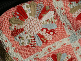 http://eamylove.blogspot.co.uk/2012/12/big-finish-winter-dresden-quilt.html