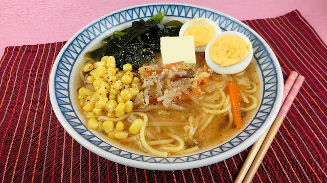 本格的なスープの味！味噌バターコーンラーメンのレシピ