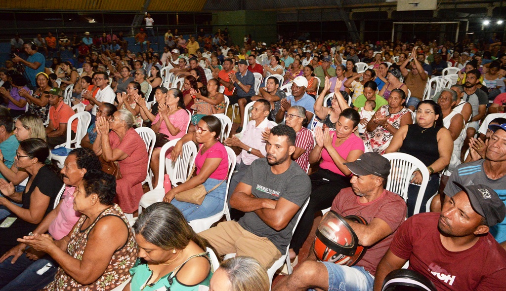 PREFEITURA DE BARREIRAS REGULARIZA 100% DOS IMÓVEIS DO BAIRRO VILA AMORIM