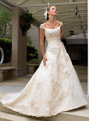 wedding dress with cap sleeves