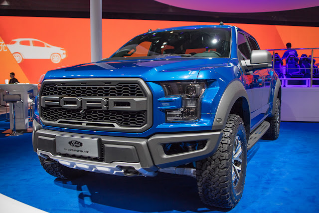 Ford F-150 Raptor Shines Under Beijing Spotlights