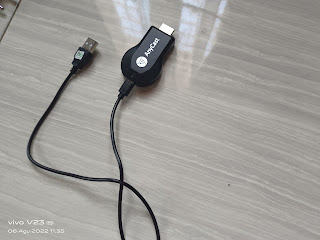 contoh dongle anycast