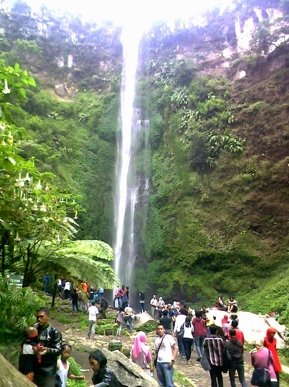 Coban Rondo Waterfall