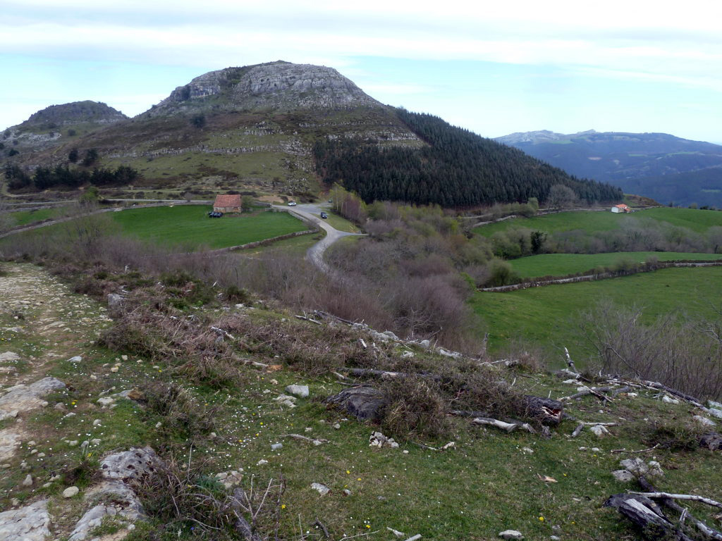 PICO DE LAS NIEVES (Peleando contra el viento sur) P1260821%20%28FILEminimizer%29