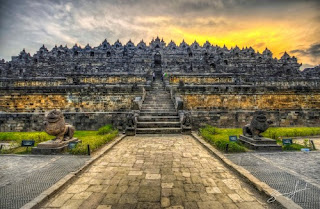 Borobudur Temple (Yogyakarta)