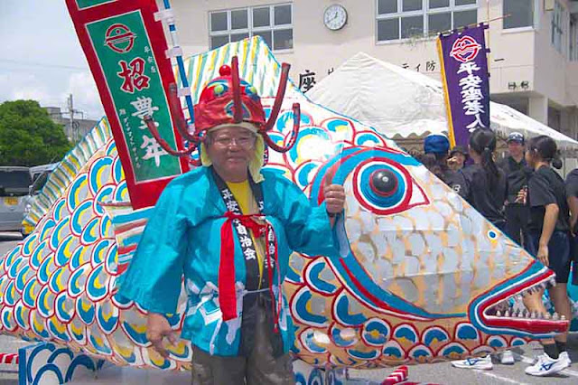 fish, shrine, octopus,hat, costume, Sanguacha, festival, Henza, Okinawa