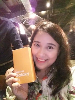 Selfie Lebih Seru dengan Samsung Galaxy J5