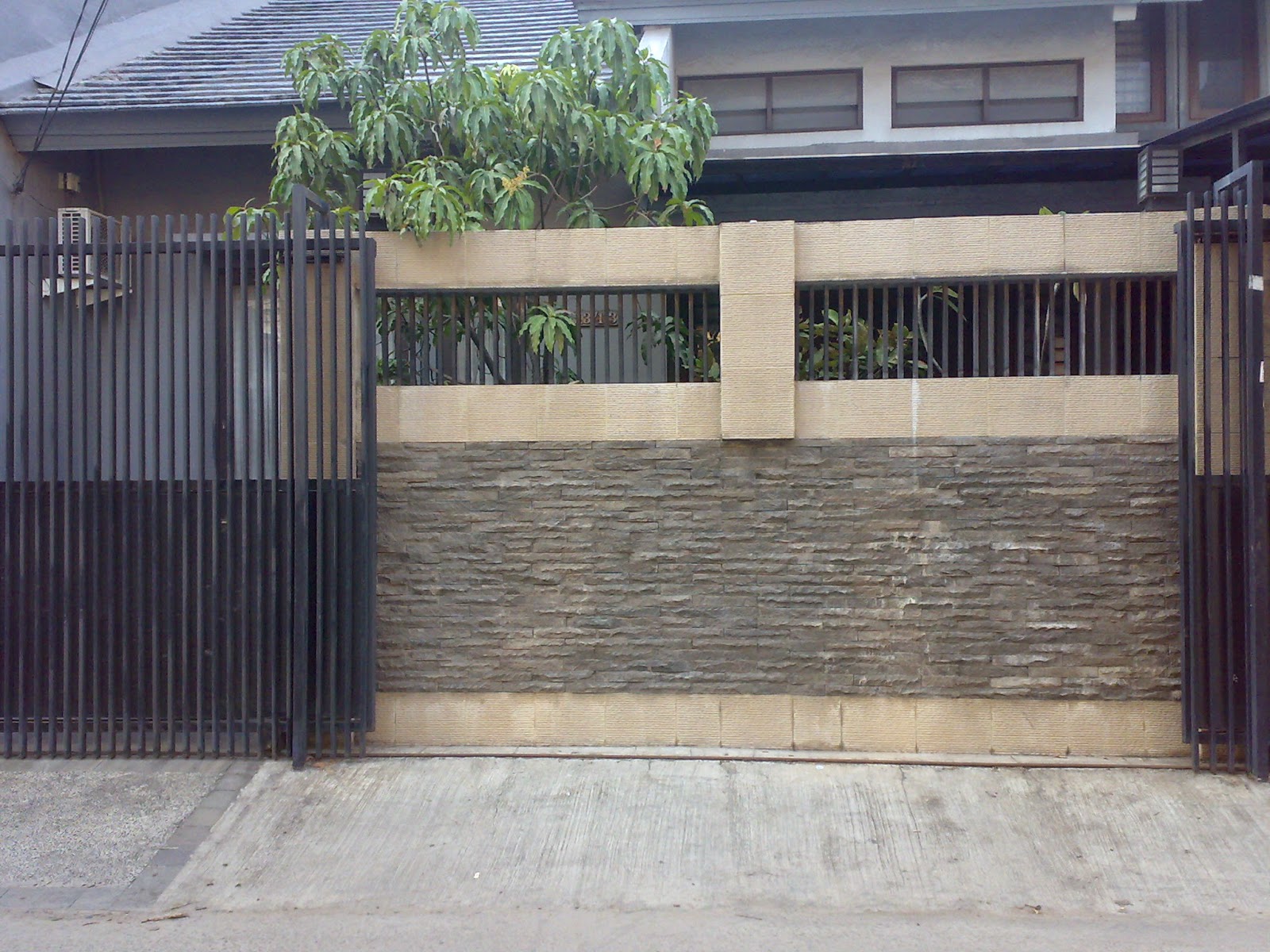  Pintu  Pagar  Rumah  Minimalis  2014 TATERNET BLOGSPOT