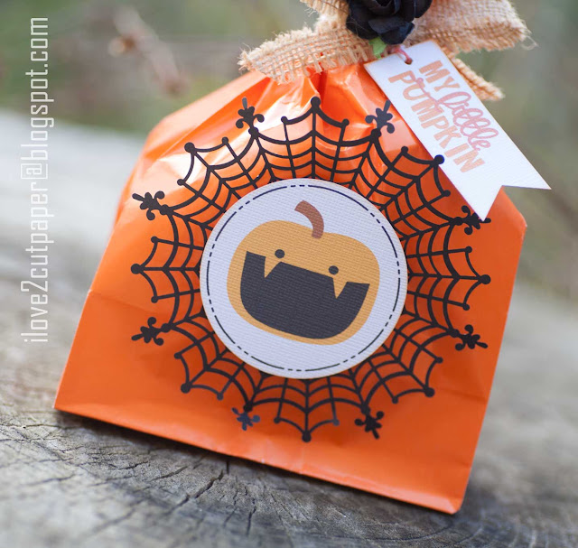 Pumpkin Patch, Pumpkin bags, pumpkin toppers, Halloween, ilove2cutpaper, LD, Lettering Delights, Pazzles, Pazzles Inspiration, Pazzles Inspiration Vue, Inspiration Vue, Print and Cut, svg, cutting files, templates, Silhouette Cameo cutting machine, Brother Scan and Cut, Cricut