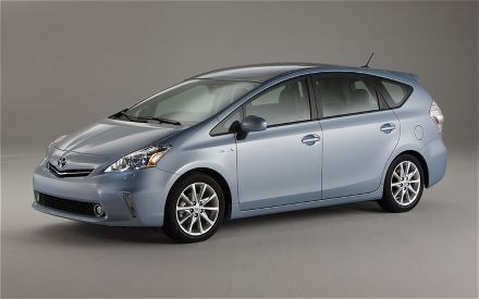 Front 3/4 view of blue 2012 Toyota Prius V