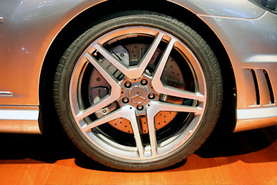 Mercedes-Benz CL65 AMG at the NY Auto Show Mercedes-Benz CL65 AMG at the NY Auto Show