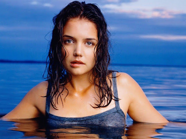 Katie Holmes sexy on the beach