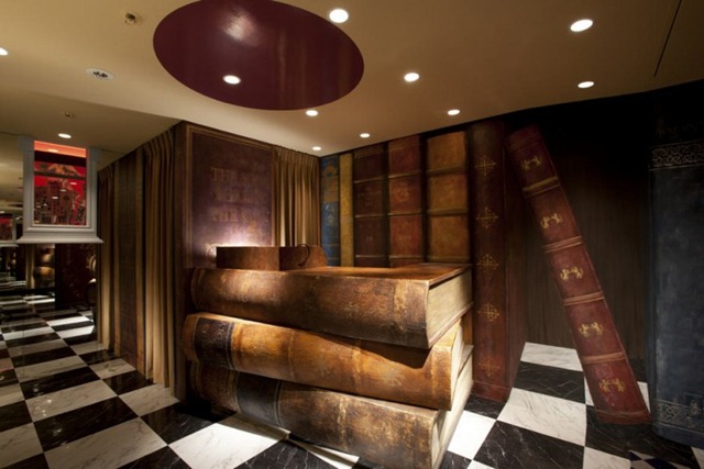Alice-in-Wonderland-Restaurant-03-750x500